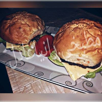  الهامبرجر البيتي اللذيذ 