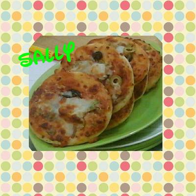  ميني بيتزا هشة وطرية 