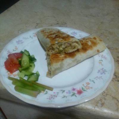  شاورما بالعيش السورى 