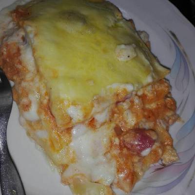  لازانيا بالسوسيس/ النقانق 