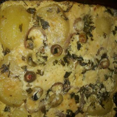  صينية بطاطس بالجبنة