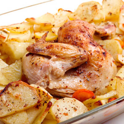  طريقة عمل صينية البطاطس بالفراخ 