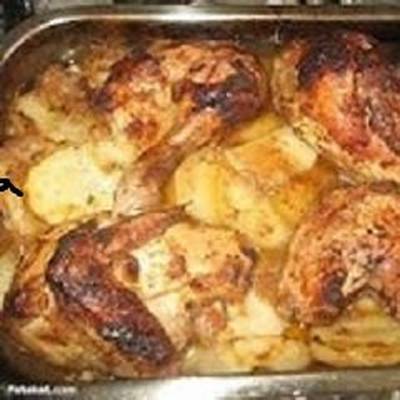  صينية بطاطس بالفراخ في الفرن 