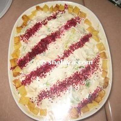  طريقة عمل سلطـــة الفلافــل 