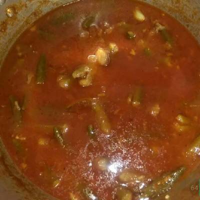  باميه باللحمة الضاني (وصفة ماما) 