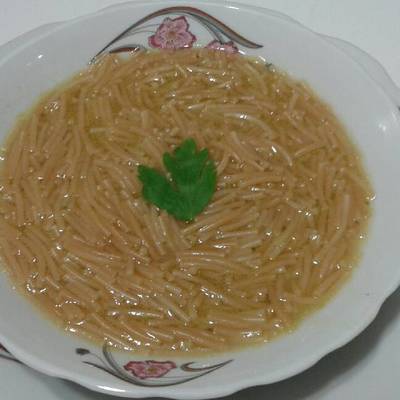  شوربة ماجي بالشعيرية 