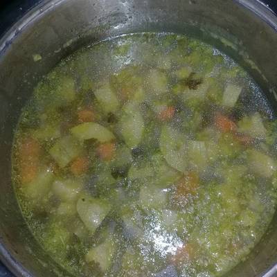  حساء الخضار اللذيذ