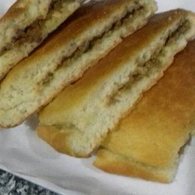  حواوشى بالعجين 