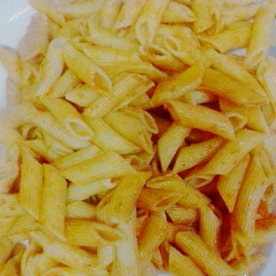  مكرونه بالصلصه 