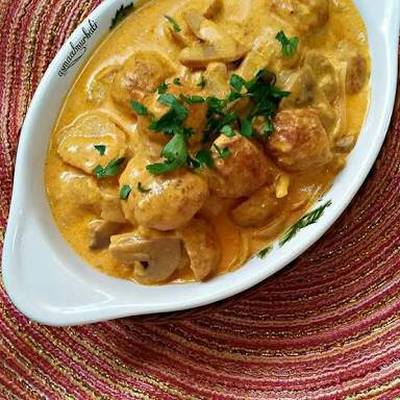  طريقة عمل كفتة دجاج بصوص روز ماري 