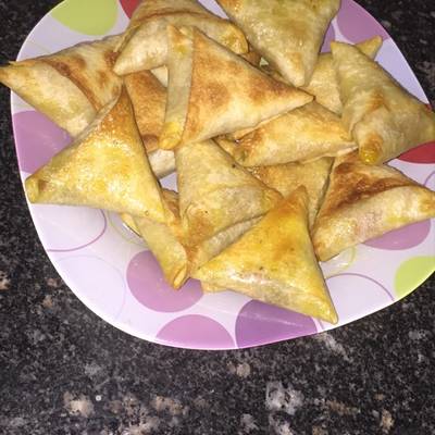  سمبوسة بالدجاج 