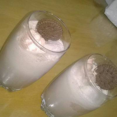  بوريو بالأيس كريم 