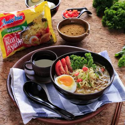  نودلز بالخضار 