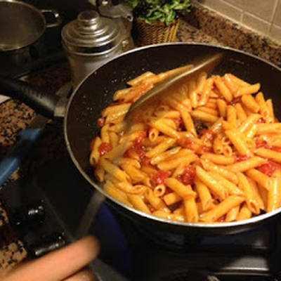  بينا جادا المولعة 