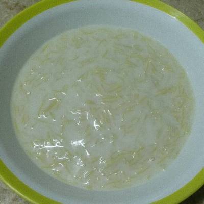  شعرية باللبن 