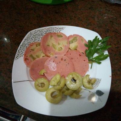  اللانشون البيتى ساده و بالزيتون 