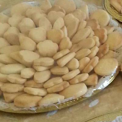  طريقة عمل بسكويت نشادر 