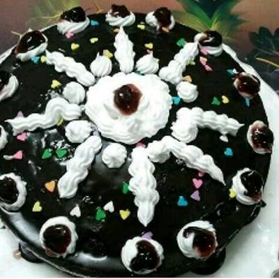  كيكة الشكولا بالفواكه المشكلة 