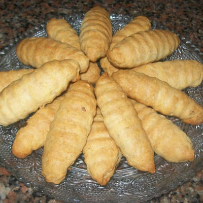  قراقيش بالعجوة بشكل جديد 