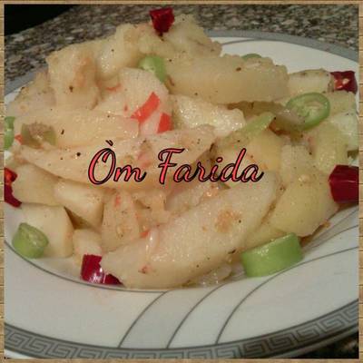  طريقة عمل البطاطس بالخل والثوم 