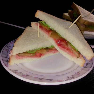  طريقة عمل ساندوتش لذيذ للمدرسة 