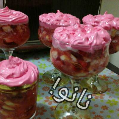  طريقة عمل كاسات الكوكتيل بالكريم شانتيه الملون 