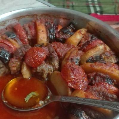  صينية كفته بالباذنجان والبطاطس 