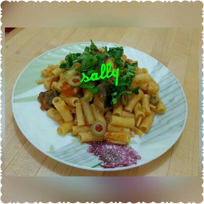  باستا ب الباذنجان 