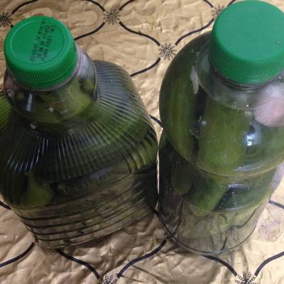  طريقة عمل المخلل بقناني العصير 