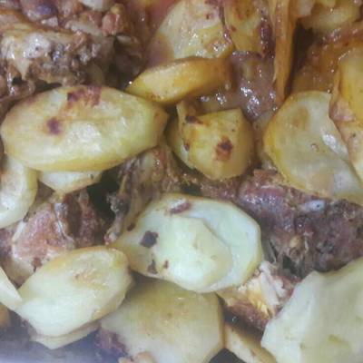  صينية بطاطس بالفراخ فى الفرن 