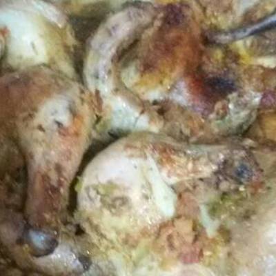  فراخ بالبصل والطماطم تحفففة 