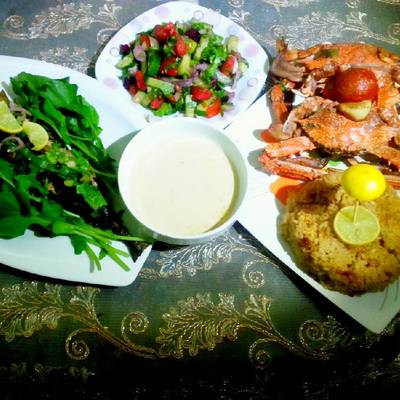  كابوريا مطهية عالبخار مع سمك ماكريل مشوي 