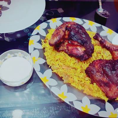  كبسة مع دجاج مشوي 