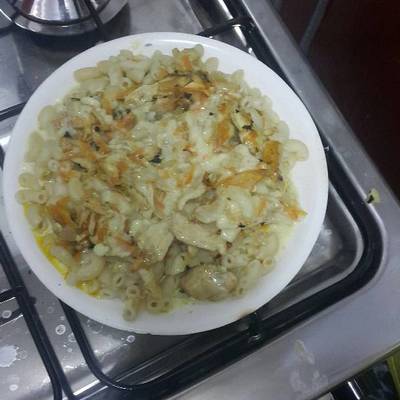  مكرونه بالفراخ بالوايت صوص 