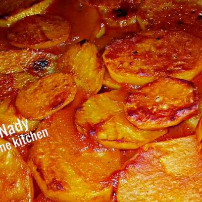  صينيه بطاطس بالصلصة 