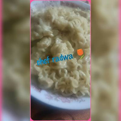  الاندومي بالفراخ والمشروم 