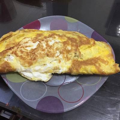  أومليت بالجبن 