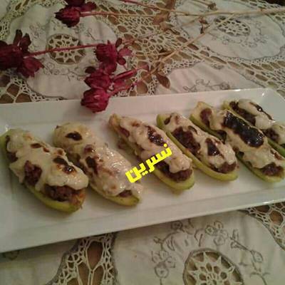  قوارب الكوسه بالبشاميل 