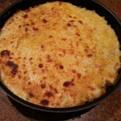  مكرونة بالسجق و البشاميل 