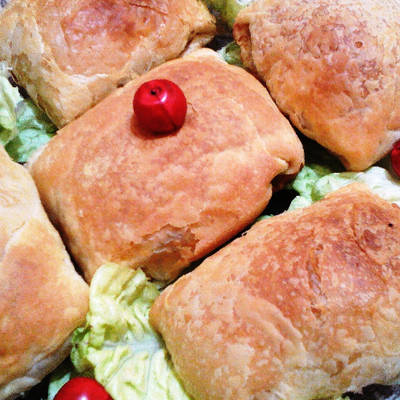  عجينة المسمن بحشوة الفلفلة والجبن 