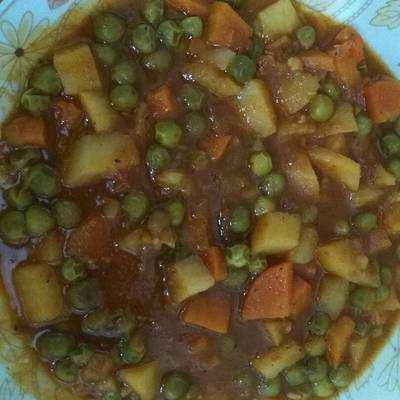  بسله بالجزر والبطاطس 