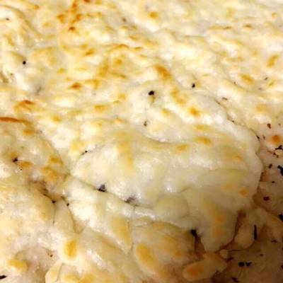  بيتزا بالجبنة 