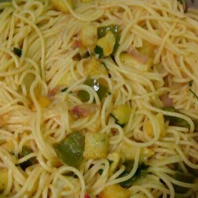  مكرونة بالكاري والكركم 