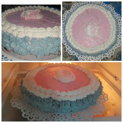  كيك بكريمة الزبده الامريكيه وحشوة الكريم كراميل 