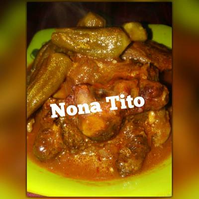  طاجن الباميه باللحمه 