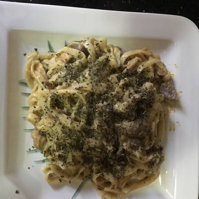  فيتوتشيني الفريدوه بالفراخ هخخخخفيفة 