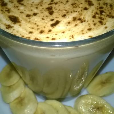  كوكتيل النسكافيه بالموز 