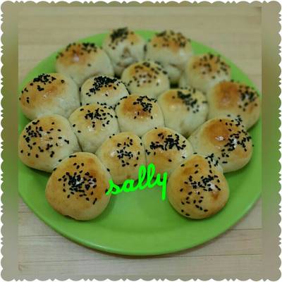  خلية نحل بحشوة التونة المميزة 