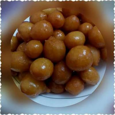  لقمة القاضي (زلابية ، او(عوامات) 