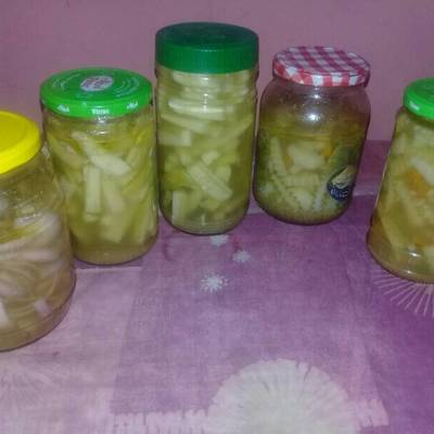  مخللاتي جزر وبطاطس وعجور وبصل